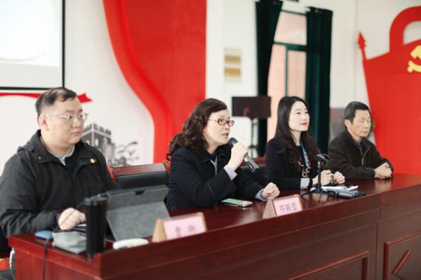 0411I(y) ӛ2020W(xu)ڶW(xu)ڼdбW(xu)УӋ(j)늌I(y)̎Ӗ(xn)-1_.jpg
