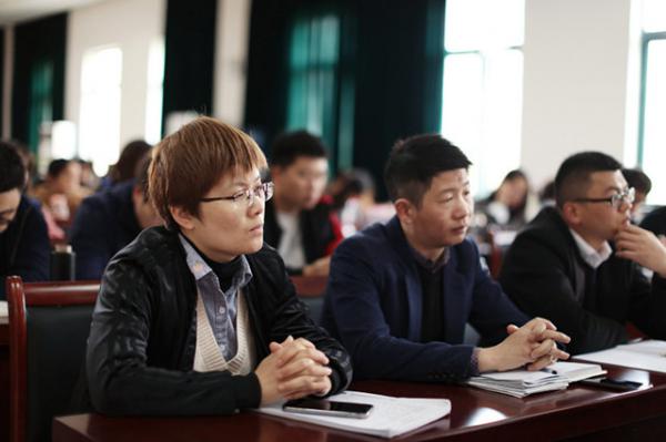 04112I(y) ӛ2020W(xu)ڶW(xu)ڼdбW(xu)УӋ(j)늌I(y)̎Ӗ(xn)-2_.jpg